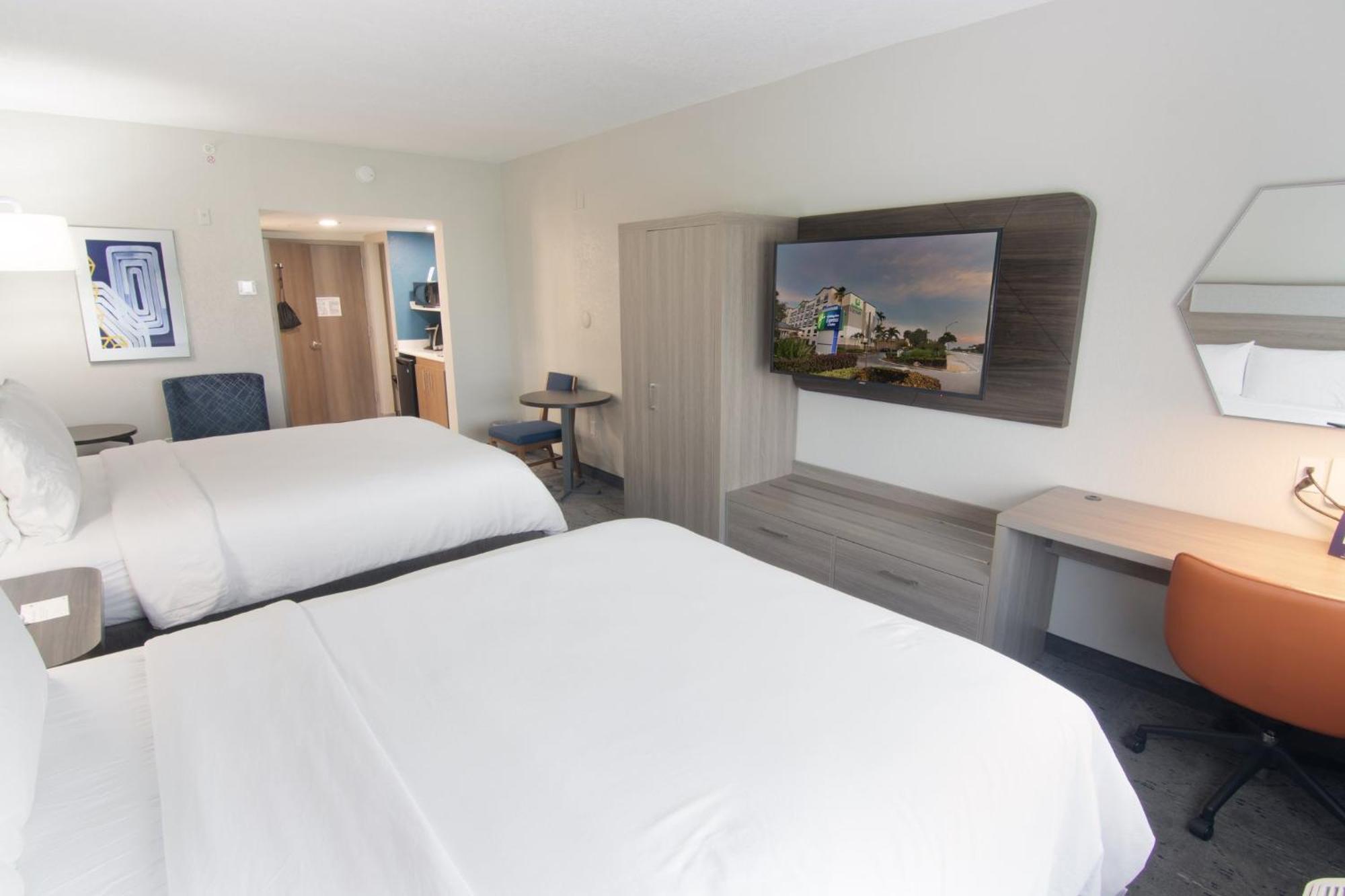 Holiday Inn Express And Suites Fort Lauderdale Airport West By Ihg Davie Exterior foto
